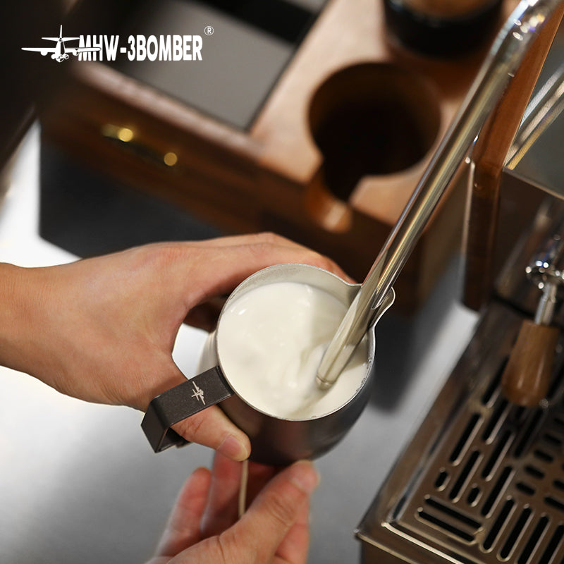 Turbo milk pitcher