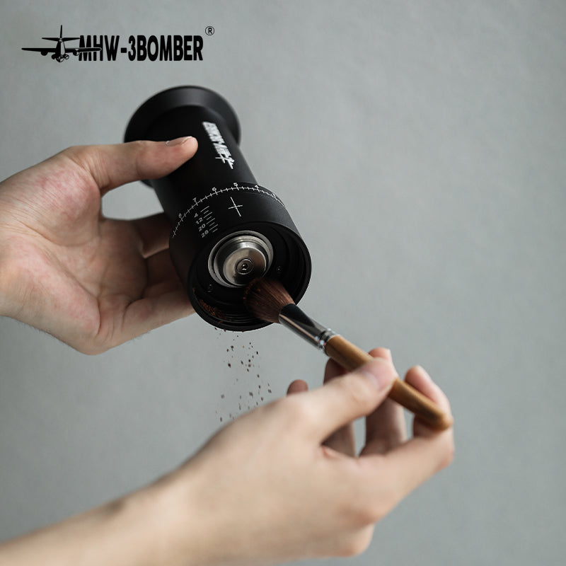 Voyager Manual Grinder